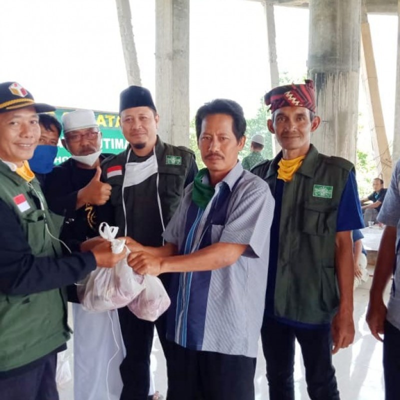 Jalan Kaki dari Sumut, NU Lampung Selatan Sambut Para Petani dengan Daging Kurban