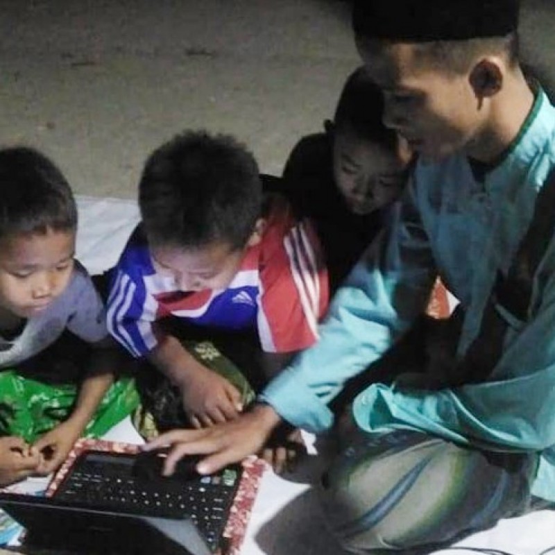 Fasilitasi Internet Gratis  Pelajar, IPNU Bojonegoro Utama Kawasan Pinggiran