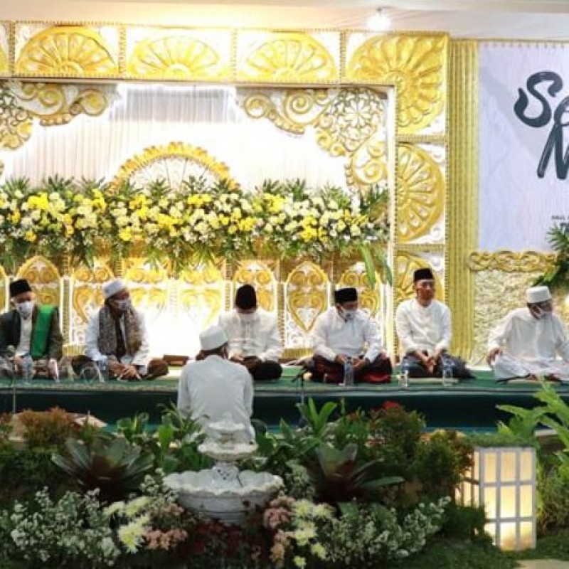 Jamaah Al-Khidmah Semarang Gelar 'Selametan Nasional' untuk Haul Kiai Asrori dan 4 Presiden RI