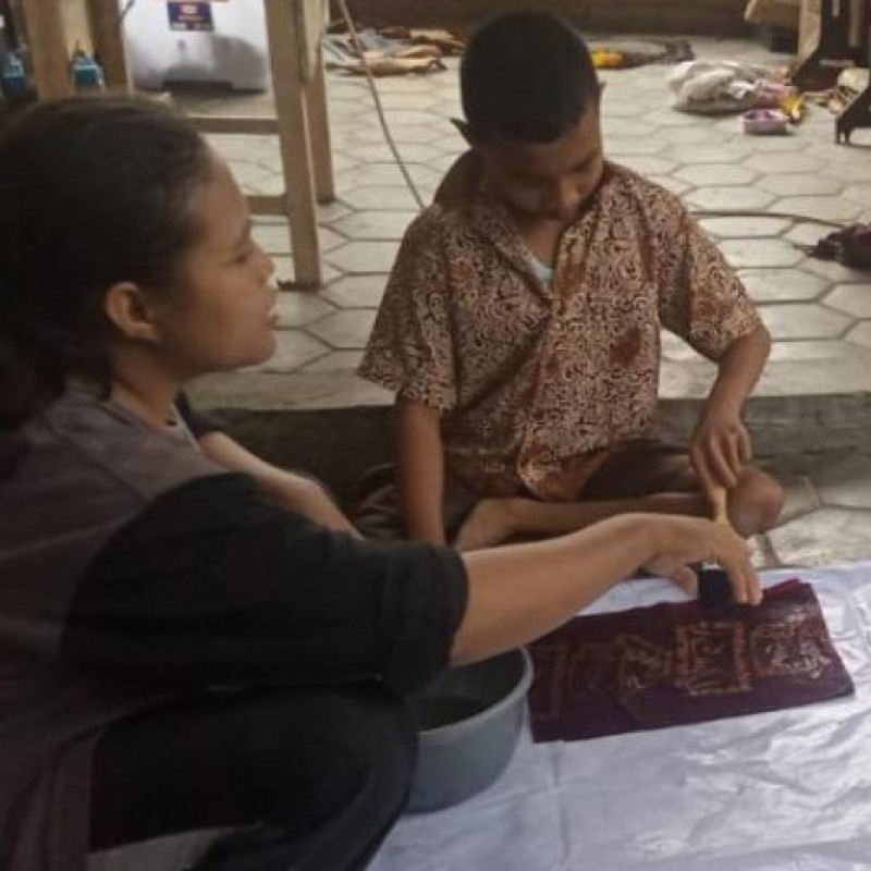 Rumah Inklusif Kebumen Produksi Batik Pegon untuk Keberlangsungan Keluarga Difabel
