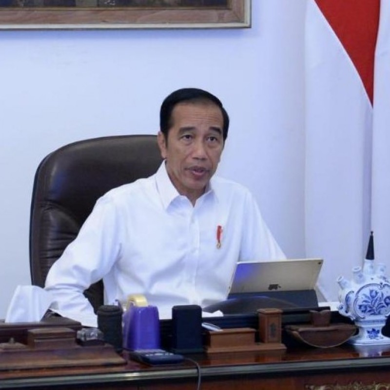 Di Tengah Derasnya Kritik, Jokowi Tetap Teken UU Cipta Kerja