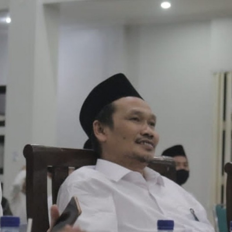 Rahasia Mbah Moen Didik Gus Baha