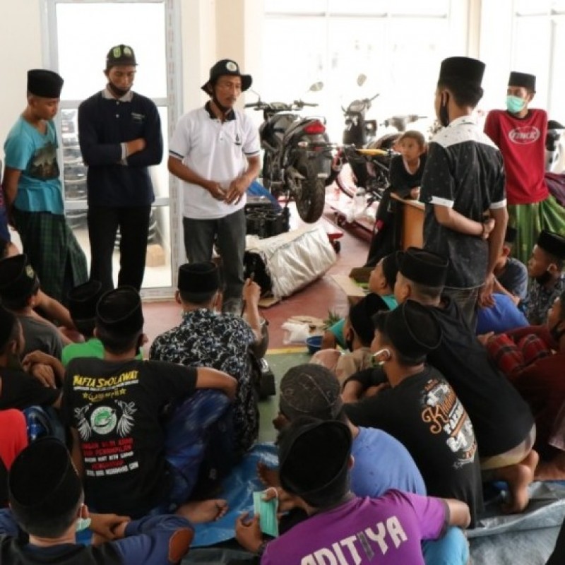 BRG dan Pesantren Al-Mutaqien Riau Edukasi Pengelolaan Gambut tanpa Bakar