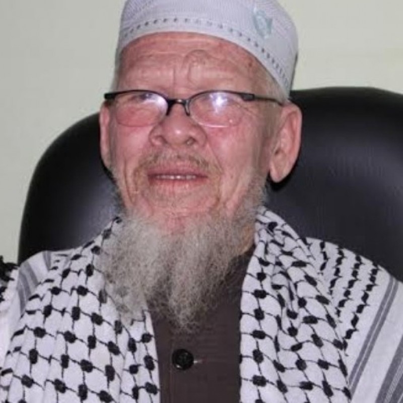 Ulama Karismatik Aceh Abu Paloh Gadeng Wafat