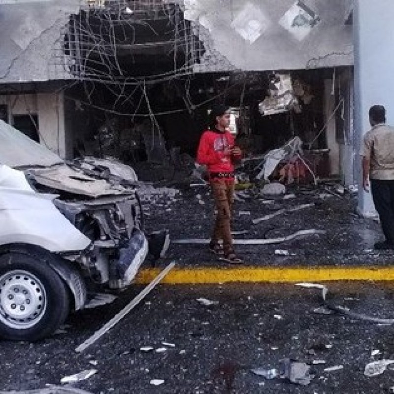 Kondisi Bandara Aden Yaman Usai Terjadi Ledakan