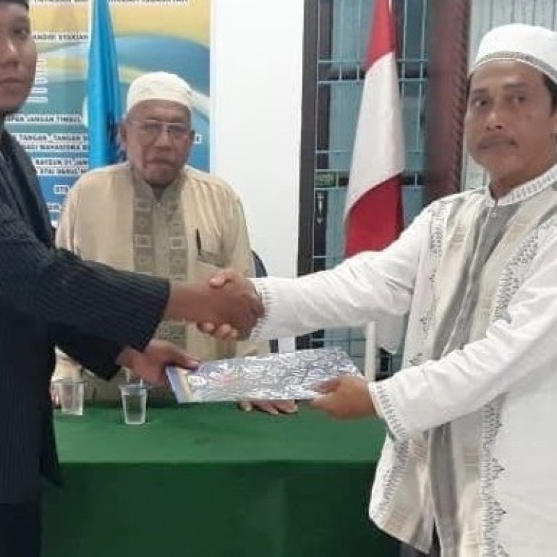 Alumni Pesantren Sukorejo Dilantik sebagai Ketua STAI Darul Hikmah Aceh