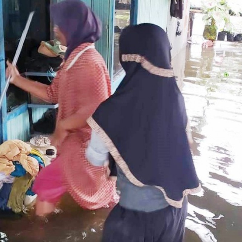 Banjir di Martapura Kalsel, SMKNU se-Jateng Salurkan Donasi untuk Korban 