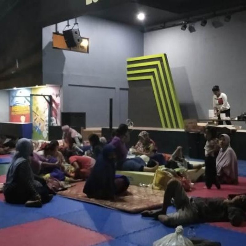 Pesantren Motivasi Indonesia Jadi Tempat Pengungsi Warga Terdampak Banjir Bekasi