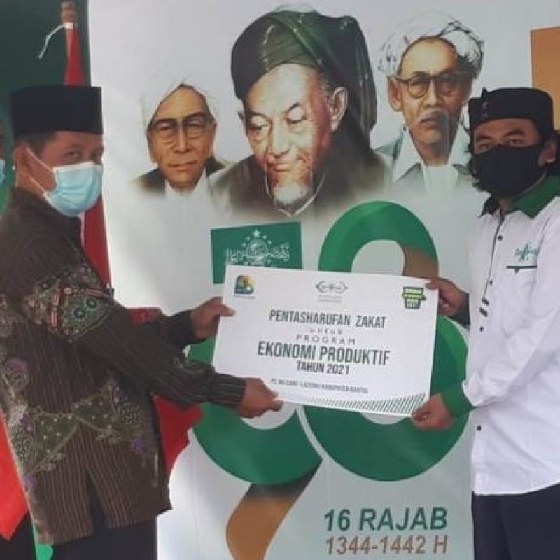 Peringati Harlah NU, LAZISNU Bantul Yogyakarta Salurkan Bantuan untuk UMKM