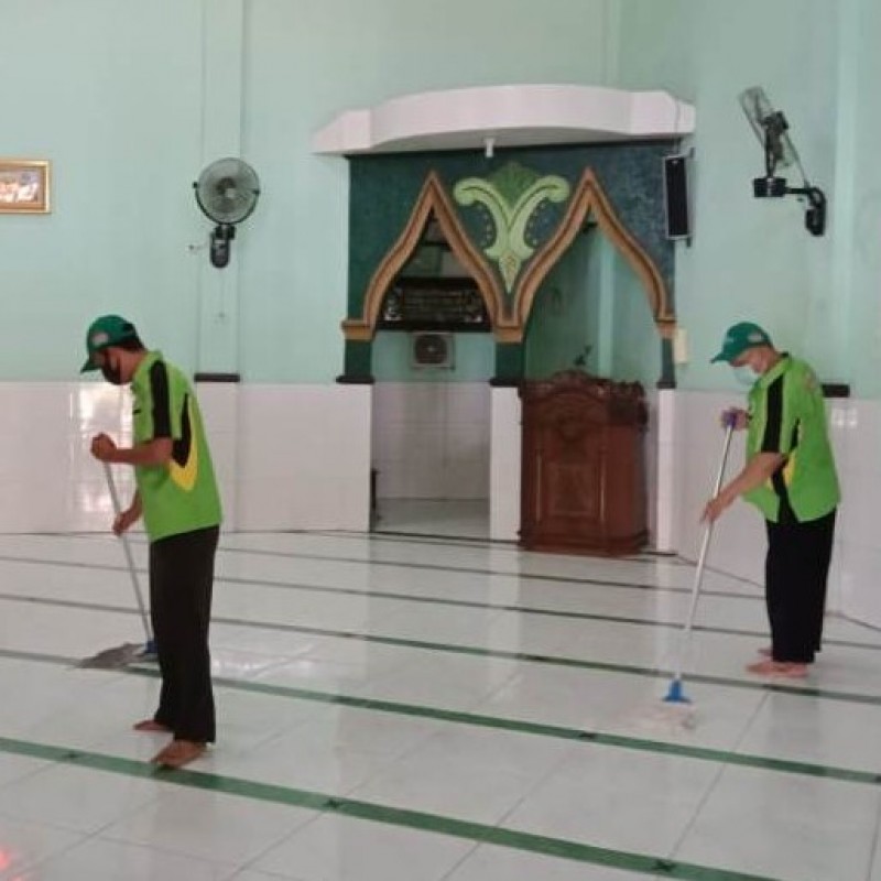 Bersih-bersih Masjid di Jateng, LTMNU Ingatkan Doa Umat Muslim