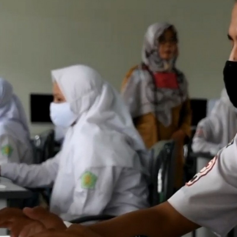 SMK Ma’arif NU Banjar Bentuk Karakter Siswa dengan Dhuha dan Asmaul Husna