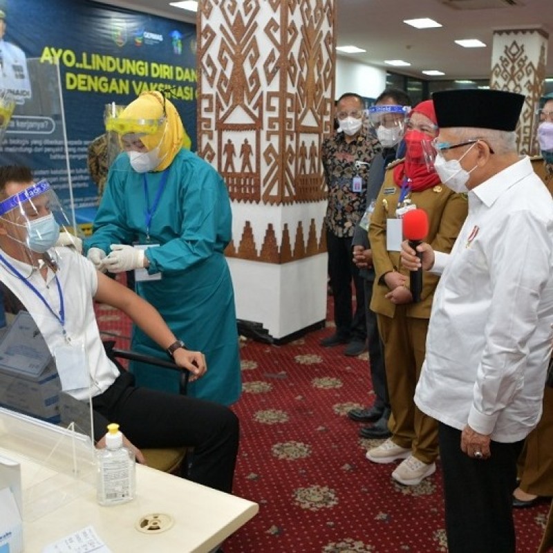 Kunjungi Lampung, Wapres KH Ma'ruf Amin Minta Percepatan Vaksinasi