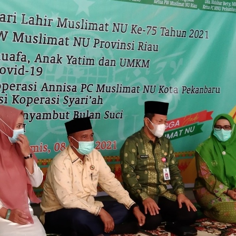 Khidmah Muslimat NU Riau, Bagikan Santunan dan Perkuat UMKM