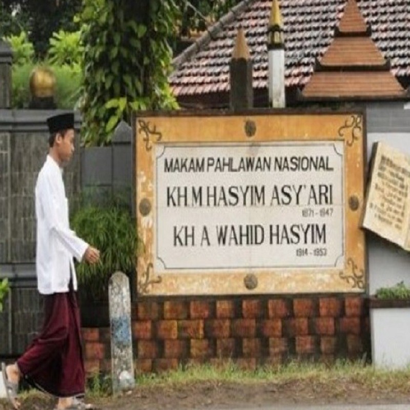 Pesantren Tebuireng's statement on controversial dictionary of Indonesian history