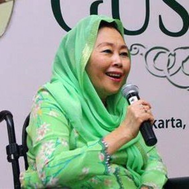 Nyai Sinta Nuriyah Promosikan Nilai-nilai Keindonesiaan Lewat Sahur Keliling