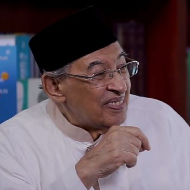 Prof Quraish Shihab Jelaskan Esensi Halal bi Halal
