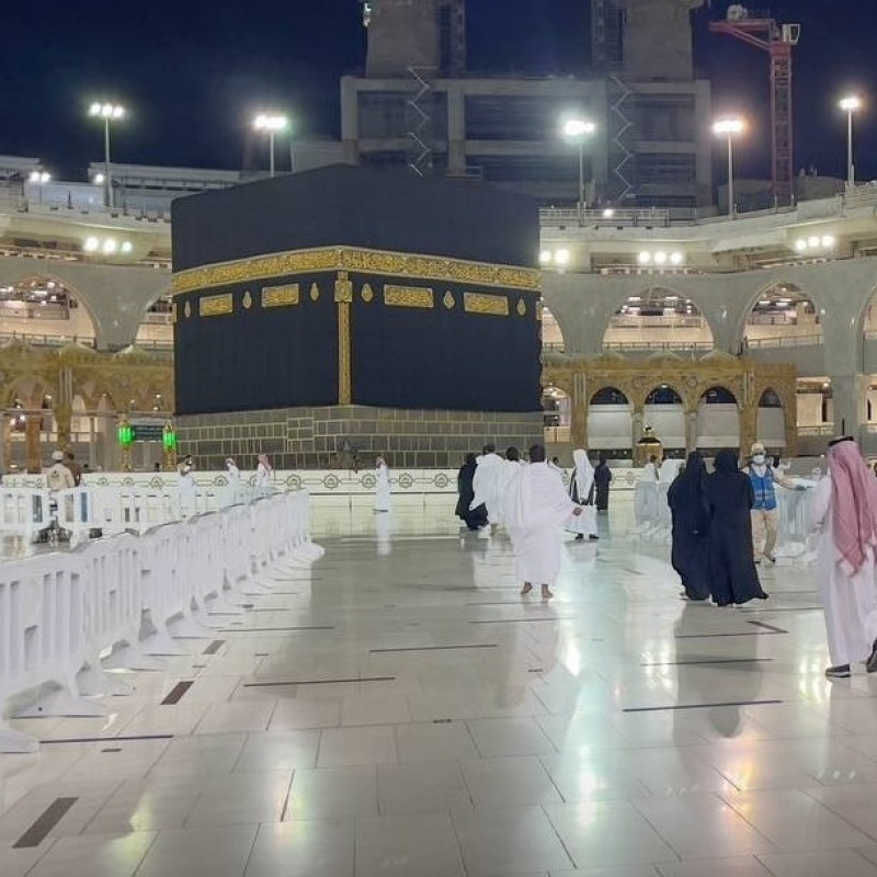 Arab Saudi Mulai Izinkan Pembukaan Ibadah Umrah