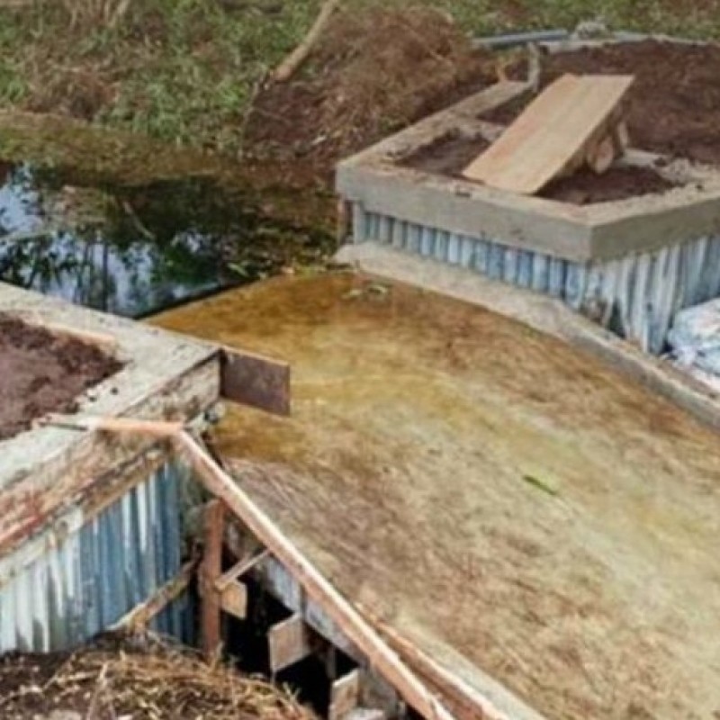 BRGM Uji Coba Bangun Sekat Kanal Lahan Gambut di Desa Limbung Kalbar