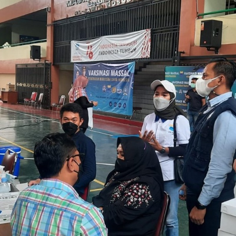 PB PMII Suntikkan 700 Vaksin Dosis Kedua di UIN Jakarta