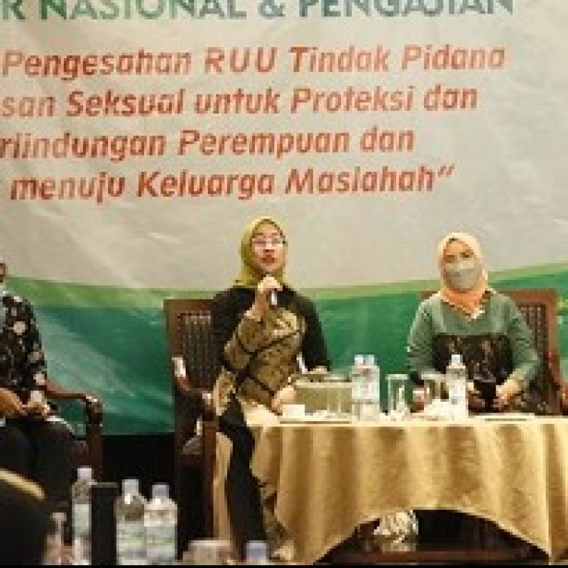 Gelar Seminar Nasional, PP Fatayat NU Bahas Urgensi Pengesahan RUU TPKS untuk Keluarga Maslahah