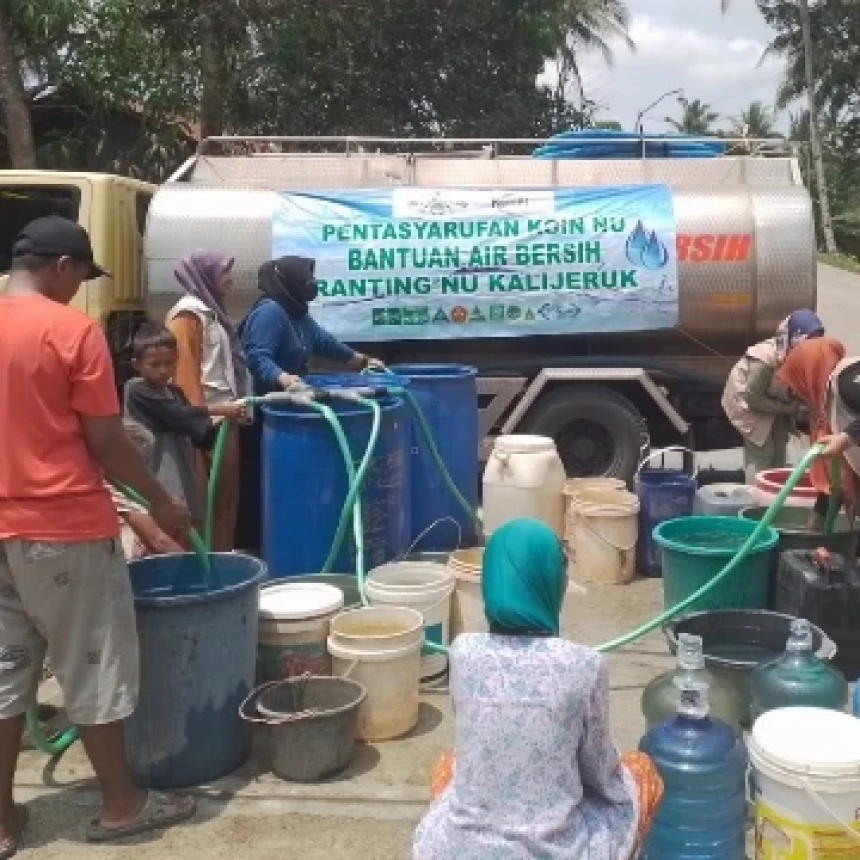 NU Care-LAZISNU Cilacap Salurkan Bantuan Air Bersih 912,2 Ribu Liter