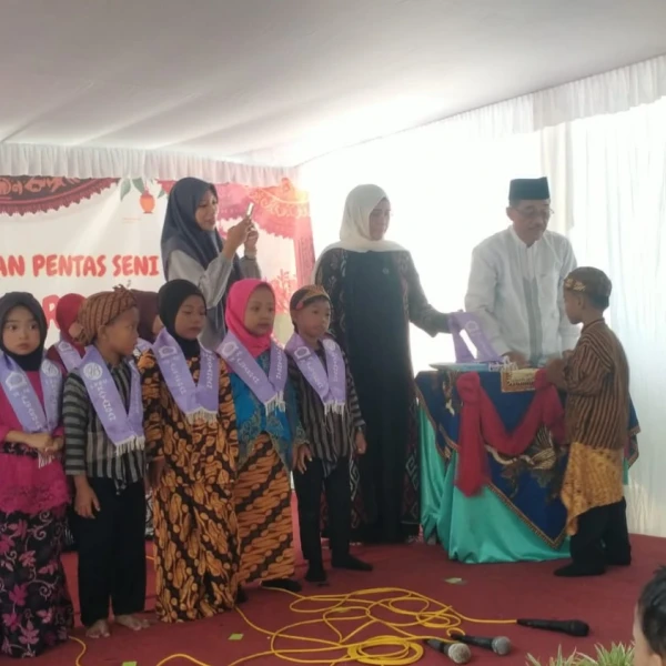 Perhatian Orang Tua terhadap Pendidikan Anak Harus Dimulai sejak Dini