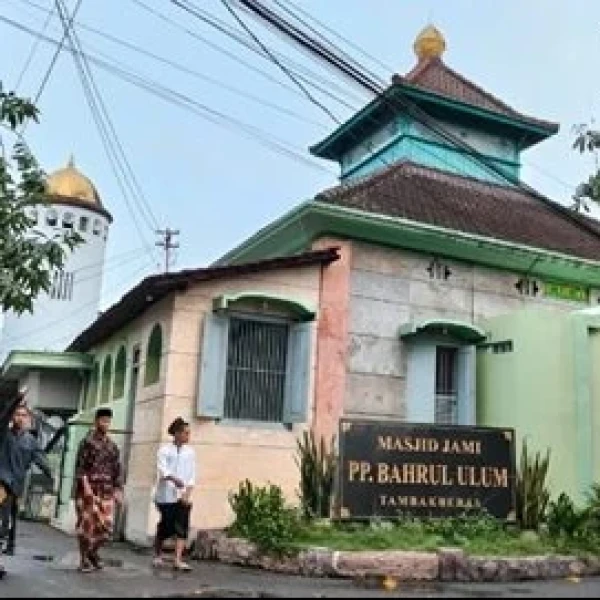 Pesantren Tambakberas Atur Skema KBM, Sebagian Santri Belajar Daring, Lainnya Jadi Relawan Muktamar