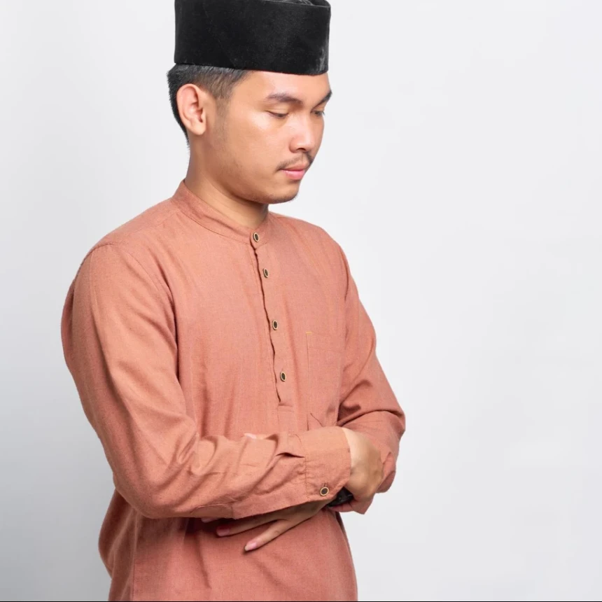 Shalat di Penghujung Waktu, Haruskah Berniat Ada’ atau Qadha?