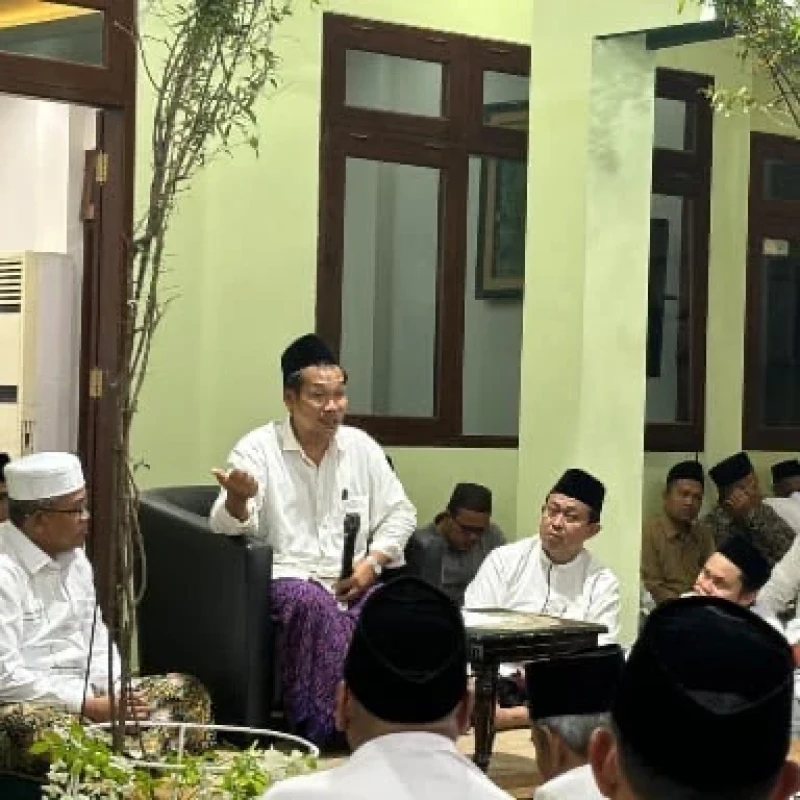 Gus Baha Sebut Jasa Terbesar Kiai Sahal Mahfudh Hidupkan Ilmu Ushul Fiqih di Lingkungan Pesantren