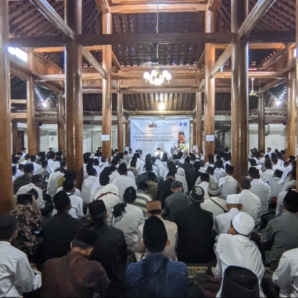 Jelang Hari Santri 2026, Himasal Ponorogo Gelar Silaturahim Masyayikh dan Ijazah Kubro