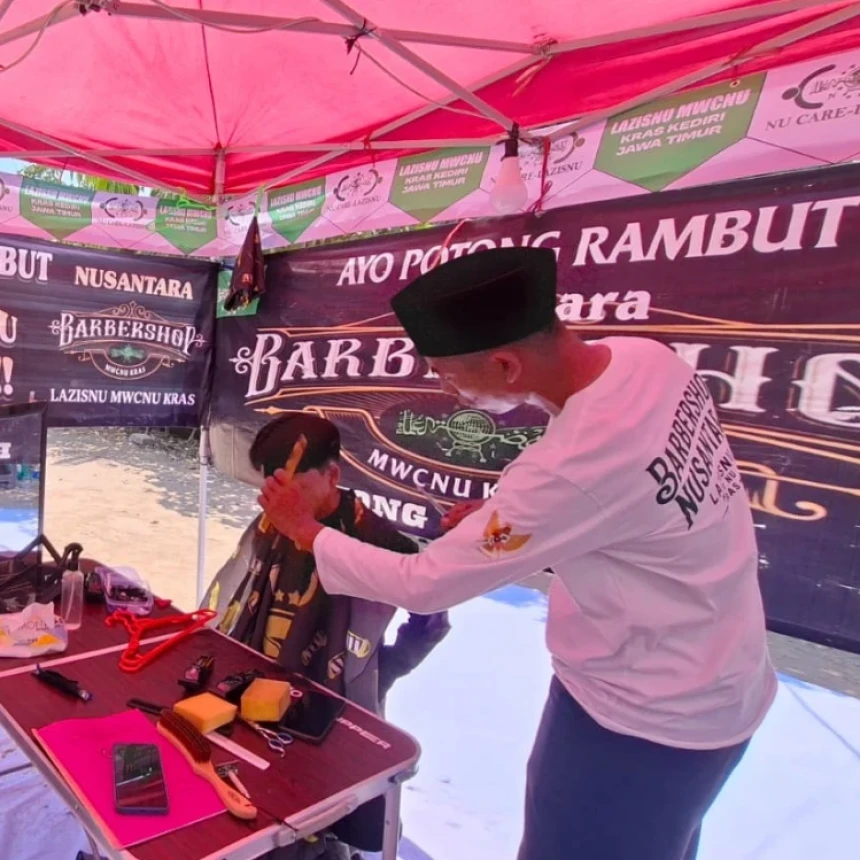 Potong Rambut Gratis Tersedia di Booth NU Care-LAZISNU, Buka Pagi hingga Malam Hari