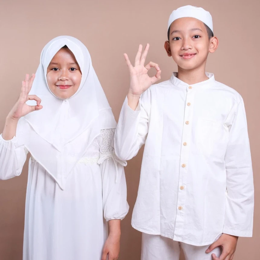 Khutbah Jumat: Pentingnya Menjaga Privasi Anak di Media Sosial