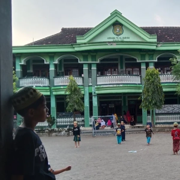 Pesantren Ramah Anak di Tulungagung, Eksis sejak Tahun 80-an