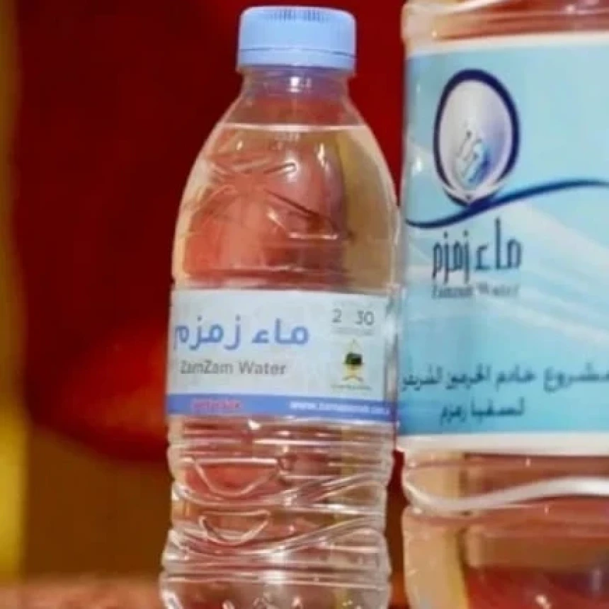 Menag akan Perjuangkan Jatah Air Zamzam Menjadi 10 Liter per Jamaah