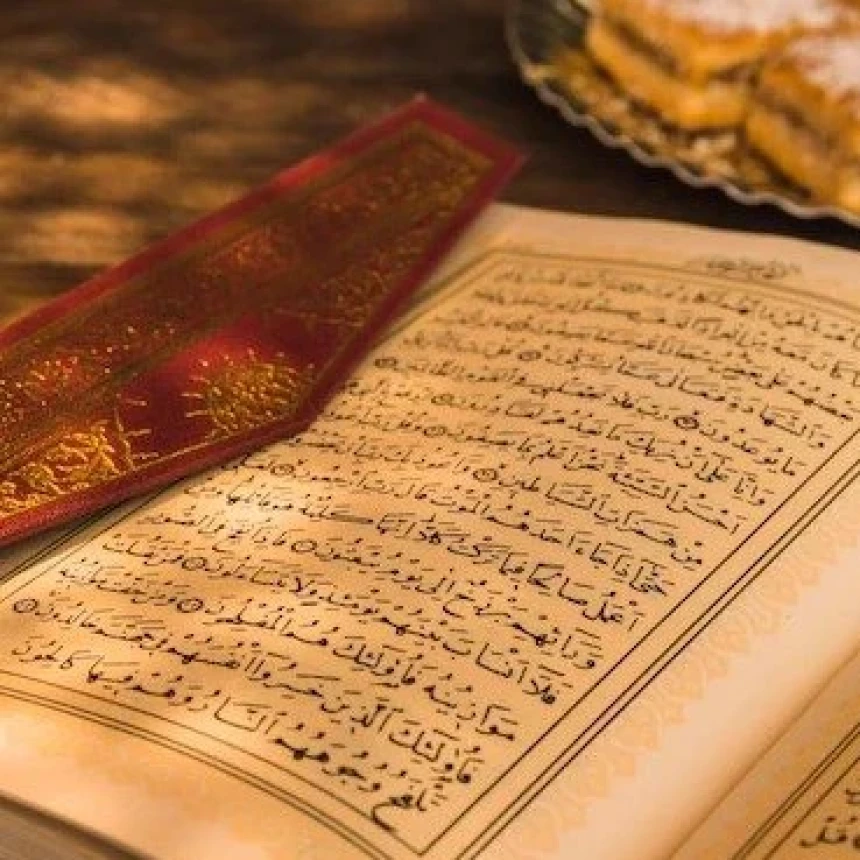 Pembakaran Al-Qur’an di Swedia, Ketua PBNU: Jangan Terprovokasi, Tunjukkan Islam Cinta Damai