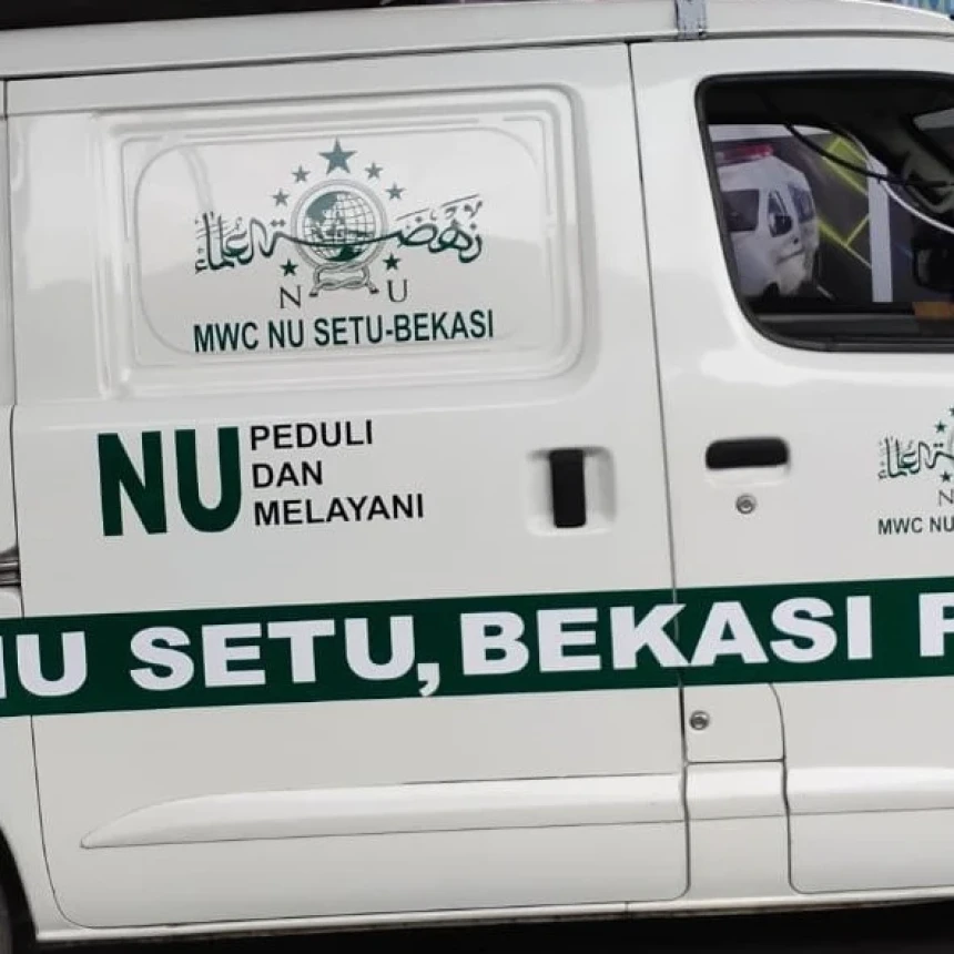 Ambulans dari Koin NU Hadir di Setu Bekasi
