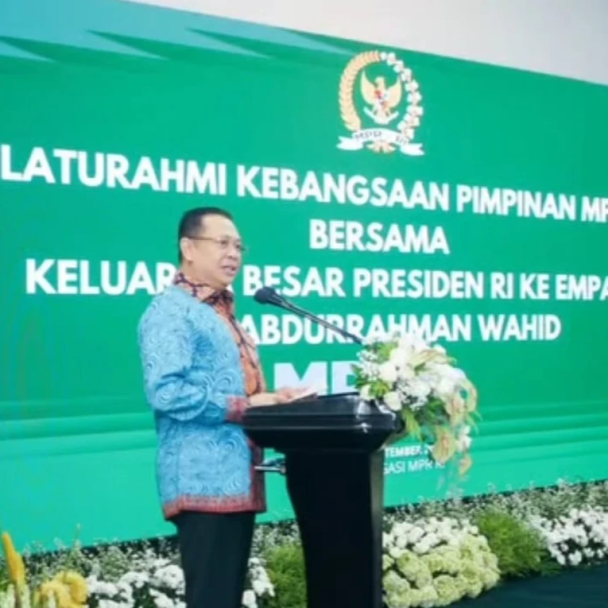 Ketua MPR Usul Gus Dur Dianugerahi Gelar Pahlawan Nasional