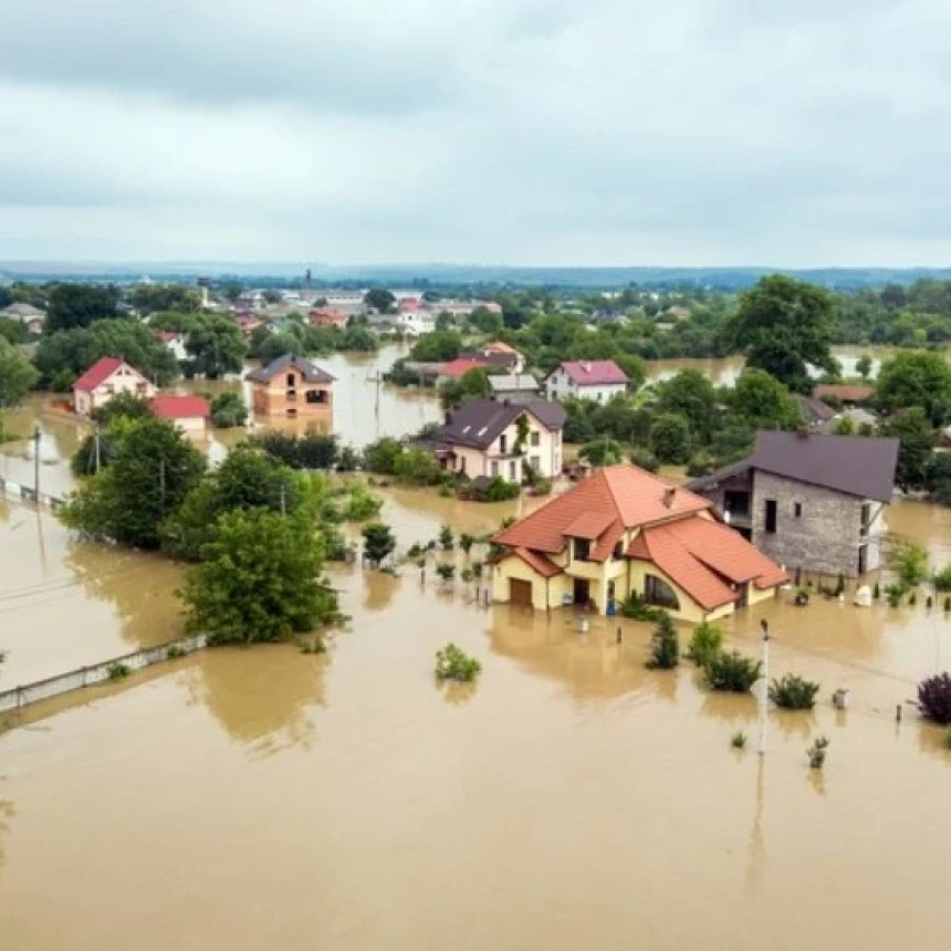 Khutbah Jumat: Musibah Banjir dan Kesabaran dalam Menghadapinya