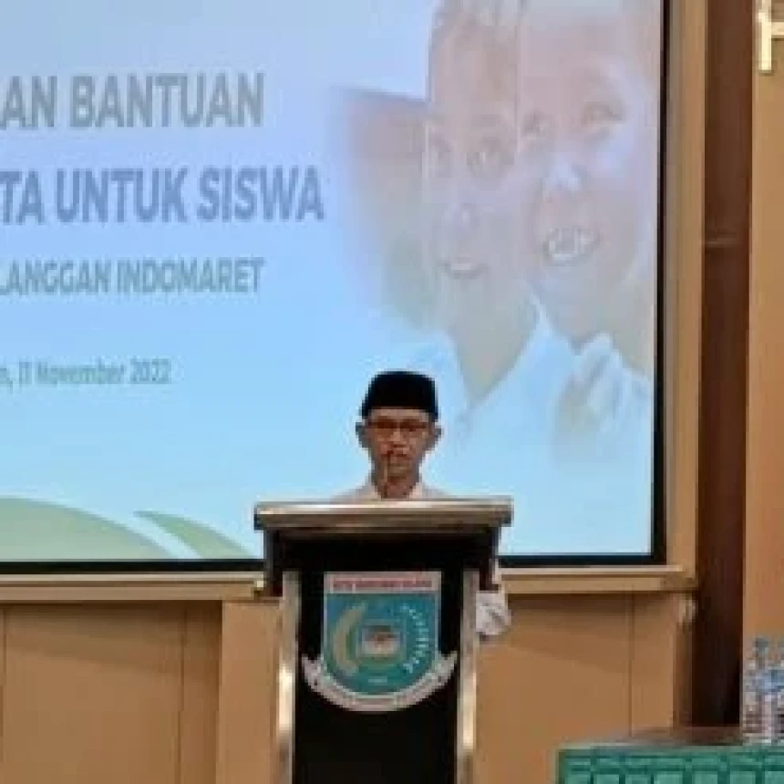 LAZISNU PBNU Salurkan 500 Kacamata Gratis untuk Siswa di Tangsel