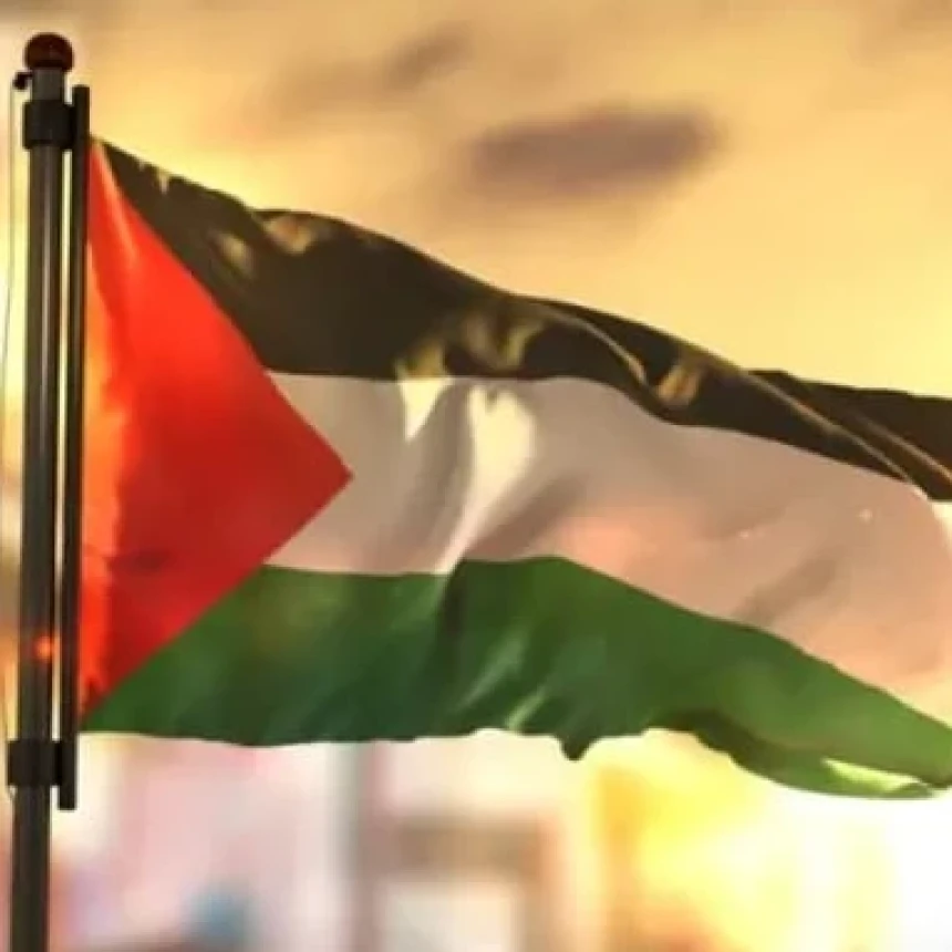 Model Berdarah Palestina Gigi Hadid Ungkap Pesan Mendalam soal Konflik Israel-Palestina