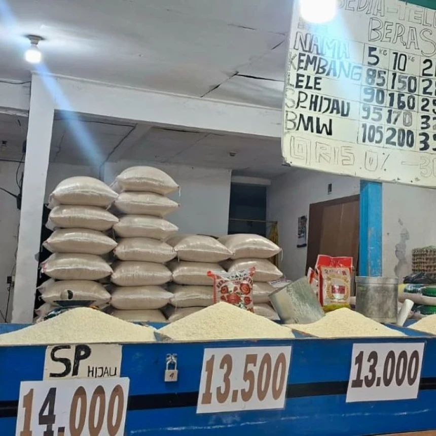 Harga Beras Terus Naik, Daya Beli Masyarakat Mulai Tertekan