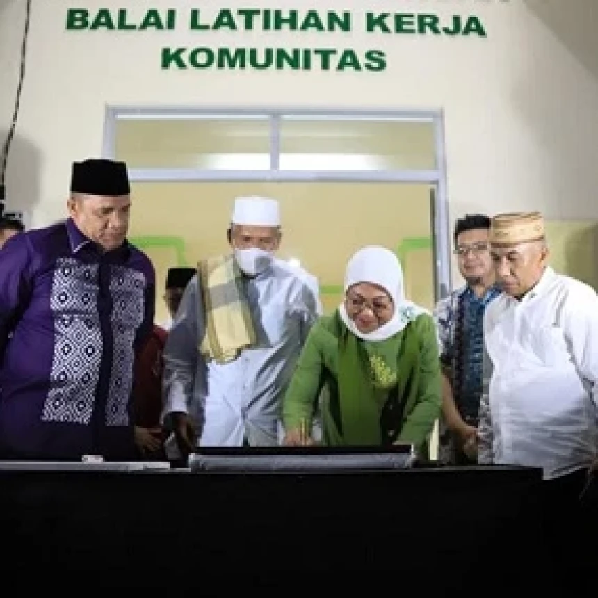 Tinjau BLK Komunitas Al-Huda Gorontalo, Menaker Harap Lahirkan SDM yang Bersaing di Tingkat Global