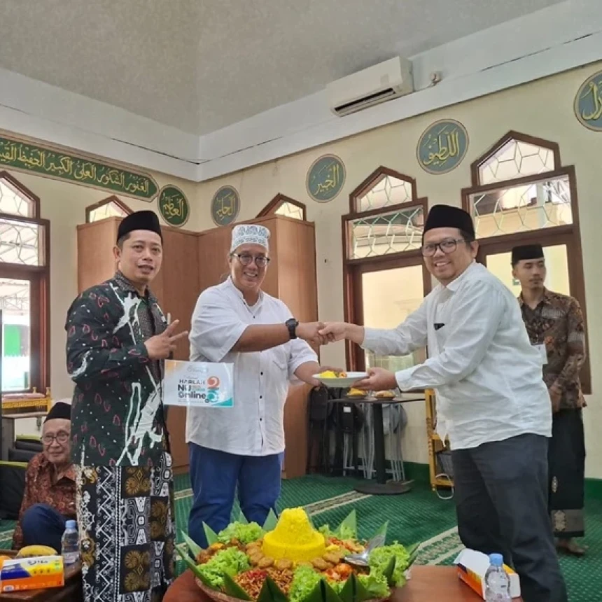 Halaqah Pra-Muktamar NU, Pesantren Ciganjur Tumpengan Rayakan Harlah Ke-23 NU Online