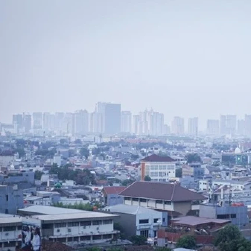 BMKG Siapkan Modifikasi Cuaca jika Polusi Udara Jakarta Memburuk
