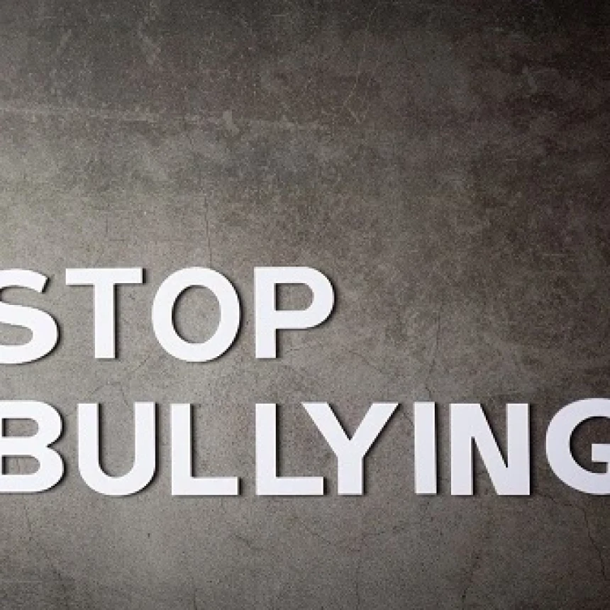 3 Cara Menjauhi Perilaku Bullying di Media Sosial