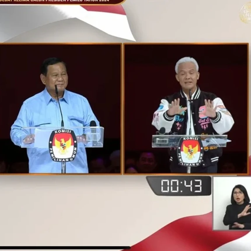 Saat Anies, Prabowo, dan Ganjar Saling Beri Pesan Menyentuh di Debat Terakhir