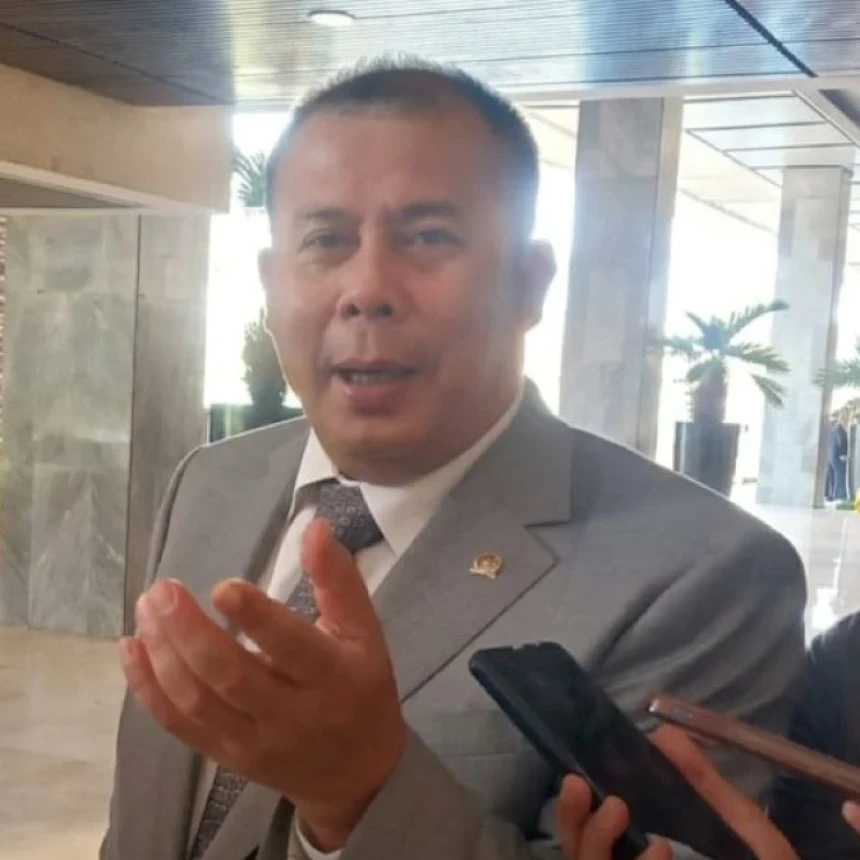 Desak Pemerintah Angkat Guru Honorer Jadi ASN, DPR: Kita Sudah Darurat Guru