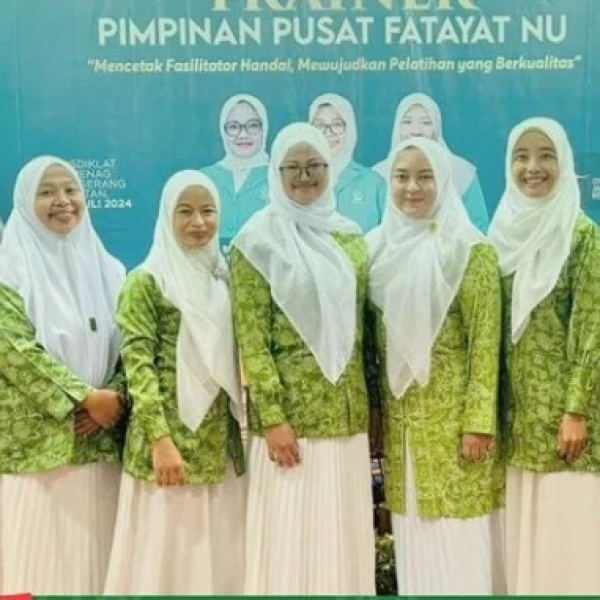 8 Kadernya Dikukuhkan Jadi Fasilitator, Fatayat NU Tangsel Tegaskan Kaderisasi Nadi Organisasi