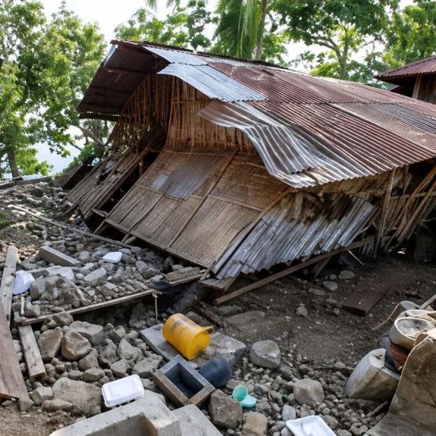 Tercatat 3.394 Gempa Susulan Flores hingga Kamis Pagi, Korban Meninggal Jadi 71 Jiwa