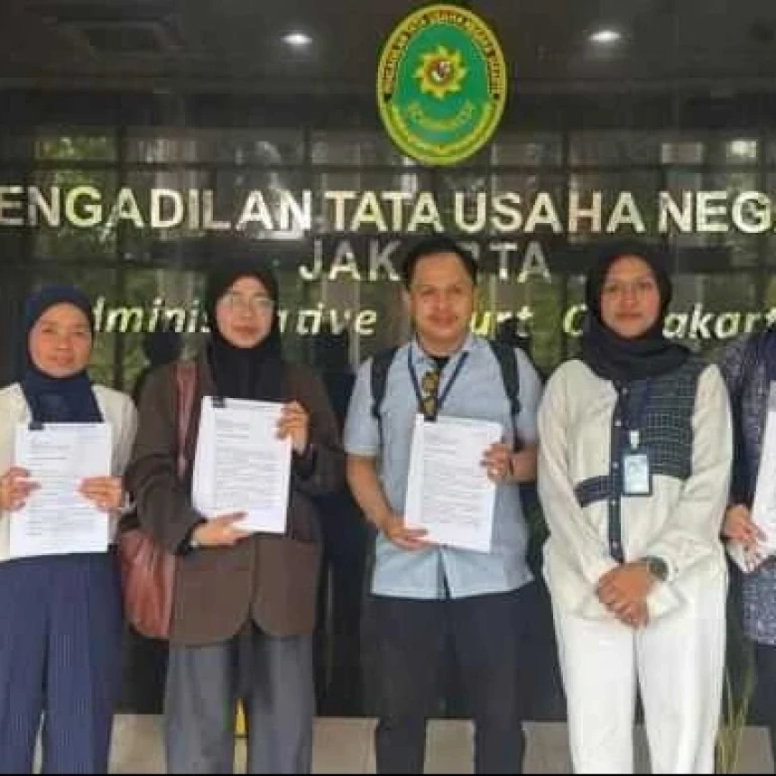 Masyarakat Sipil Gugat Gelar Pahlawan Soeharto ke PTUN Jakarta